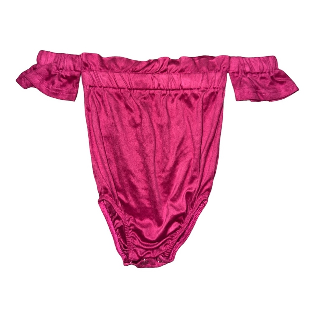 Bailey’s Blossoms Flutter Sleeve Leo